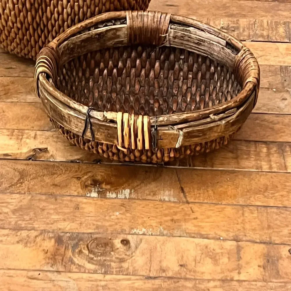 Unbranded this antique